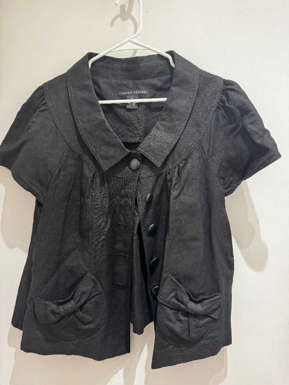 Larry Levine black linen swing jacket short sleeve bows on pockets XL